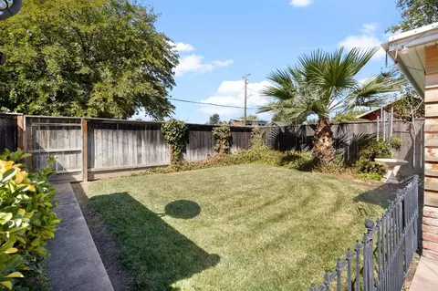 Exterior - 490 West Ave, Gustine, CA 95322 photo 5 of 12