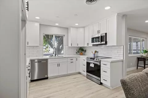 Kitchen - 4960 Heatherdale Ln, Carmichael, CA 95608 photo 1 of 2