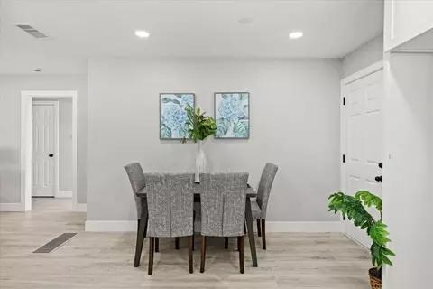 Dining - 4960 Heatherdale Ln, Carmichael, CA 95608 photo 1 of 1