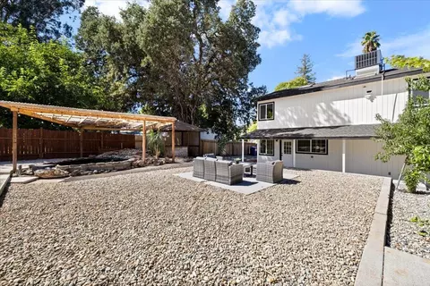 Exterior - 2526 Gunn Rd, Carmichael, CA 95608 photo 10 of 17