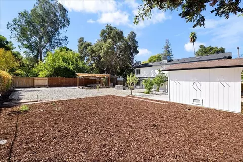 Exterior - 2526 Gunn Rd, Carmichael, CA 95608 photo 12 of 17