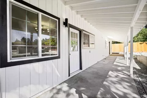 Exterior - 2526 Gunn Rd, Carmichael, CA 95608 photo 7 of 17