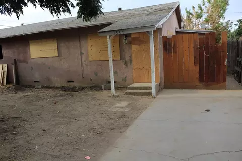 1904 Tucson Ave, Modesto, CA 95358 photo 2