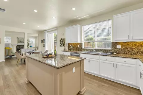 Kitchen - 2934 Lyon Ct, Tracy, CA 95377 photo 5 of 7