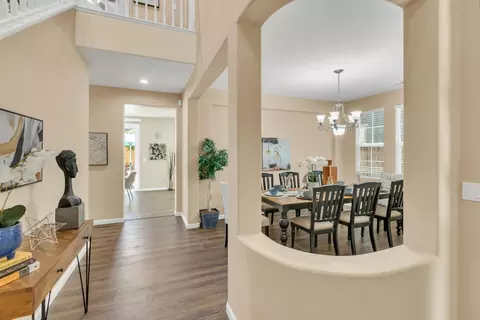 Entry Way - 2934 Lyon Ct, Tracy, CA 95377 photo 2 of 16
