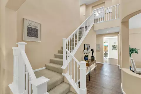 Entry Way - 2934 Lyon Ct, Tracy, CA 95377 photo 3 of 16