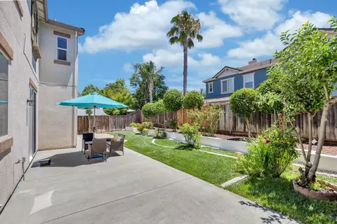 Exterior - 2934 Lyon Ct, Tracy, CA 95377 photo 5 of 12