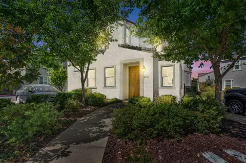345 Colner Cir, Folsom, CA 95630 photo 1