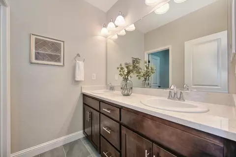 345 Colner Cir, Folsom, CA 95630 photo 16