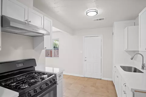 640 W 11th St, Merced, CA 95341 photo 14