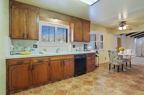 1002 Sutter St, Manteca, CA 95336 photo 11