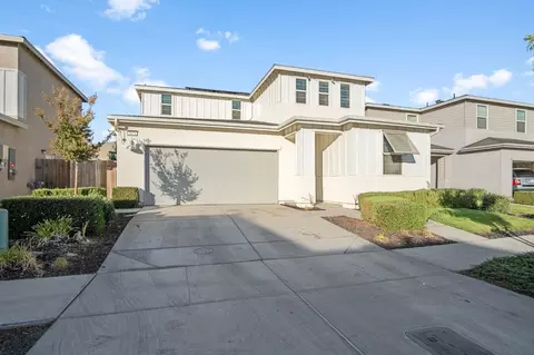 2471 Pineda Dr, Merced, CA 95340 photo 2