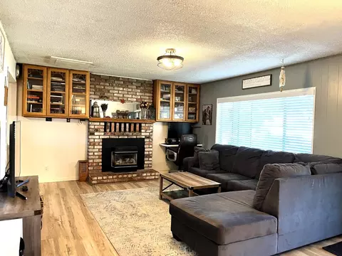 Living - 859 E St, Oakdale, CA 95361 photo 3 of 3