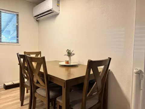 Dining - 859 E St, Oakdale, CA 95361 photo 1 of 1