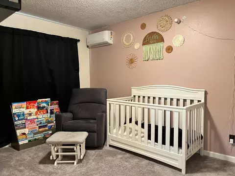 Bedroom - 859 E St, Oakdale, CA 95361 photo 1 of 3