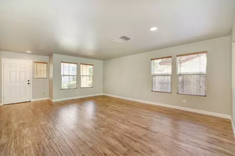 Living - 4538 Rosecliff Cir, Mather, CA 95655 photo 4 of 15