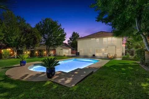 Exterior - 4538 Rosecliff Cir, Mather, CA 95655 photo 7 of 21