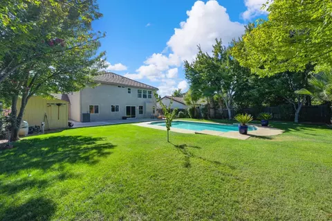 Exterior - 4538 Rosecliff Cir, Mather, CA 95655 photo 14 of 21