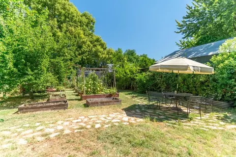 2508 B St, Sacramento, CA 95816