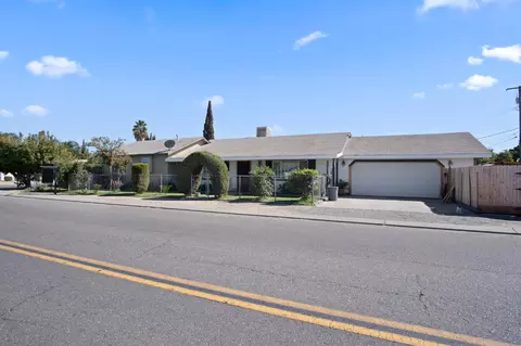 5201 8th St, Keyes, CA 95328 photo 3