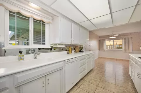 6304 Pennyroyal Way, Carmichael, CA 95608 photo 9