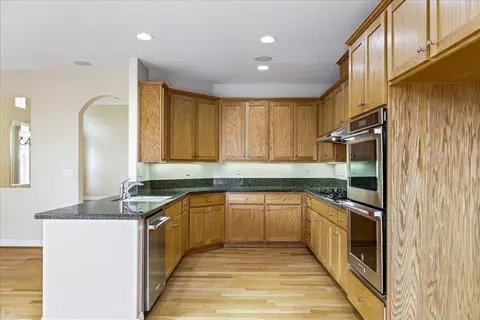 Kitchen - 2817 Abingdon Ct, Modesto, CA 95355 photo 2 of 4
