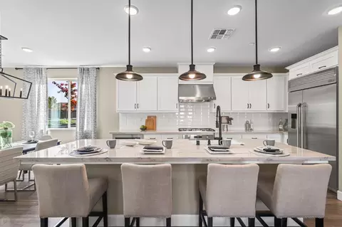 Kitchen - 1106 Crescent Ave, Manteca, CA 95336 photo 2 of 8