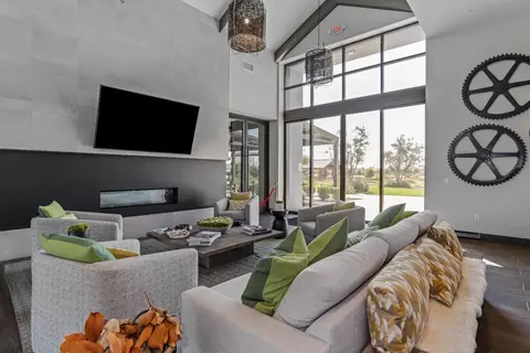 Living - 1106 Crescent Ave, Manteca, CA 95336 photo 3 of 3
