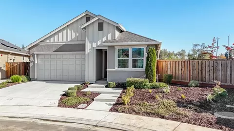 Exterior - 1106 Crescent Ave, Manteca, CA 95336 photo 2 of 17