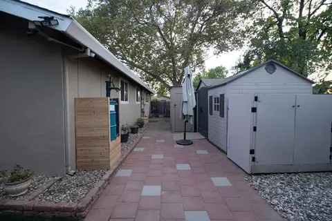 Exterior - 4911 Eden Ct, Carmichael, CA 95608 photo 10 of 12