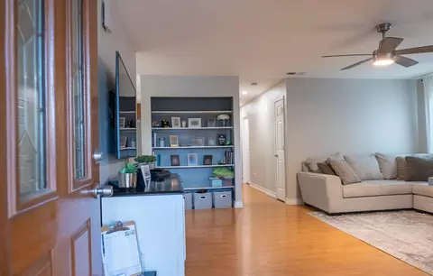 Entry Way - 364 O St, Lathrop, CA 95330 photo 1 of 2