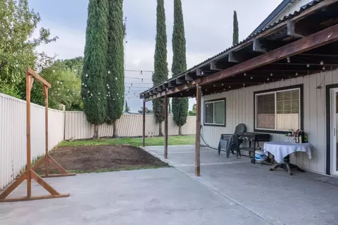 Exterior - 364 O St, Lathrop, CA 95330 photo 5 of 5