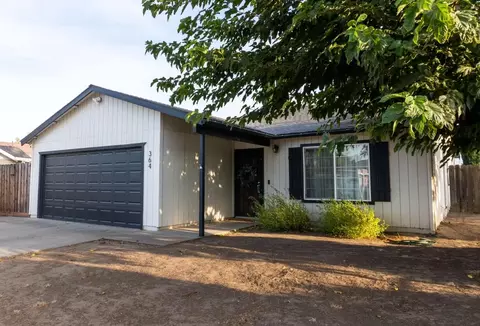 Exterior - 364 O St, Lathrop, CA 95330 photo 4 of 5