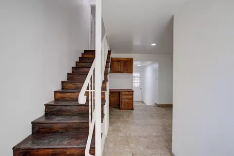 Entry Way - 1612 Hackett Rd, Ceres, CA 95307 photo 2 of 4