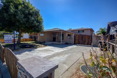 Exterior - 1612 Hackett Rd, Ceres, CA 95307 photo 1 of 11