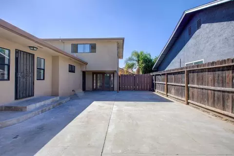 Exterior - 1612 Hackett Rd, Ceres, CA 95307 photo 5 of 11