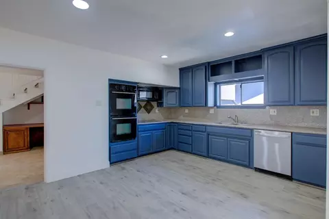 Kitchen - 1612 Hackett Rd, Ceres, CA 95307 photo 1 of 2