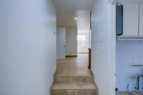 Entry Way - 1612 Hackett Rd, Ceres, CA 95307 photo 4 of 4