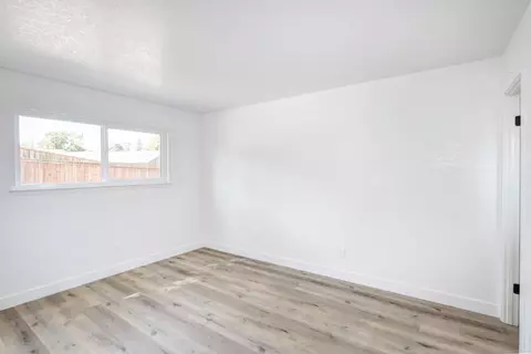Bedroom - 9120 Sutton Way, Orangevale, CA 95662 photo 1 of 6