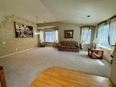 Living - 171 Memory Ln, Turlock, CA 95382 photo 2 of 4