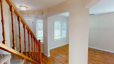 8231 Benjamin Dr, Antelope, CA 95843 photo 9