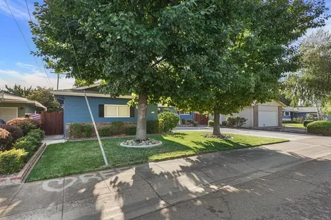 124 Benson Dr, Lodi, CA 95242 photo 4