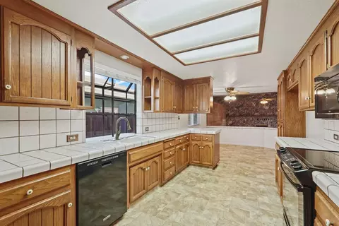 124 Benson Dr, Lodi, CA 95242 photo 16
