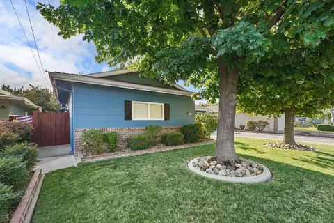 124 Benson Dr, Lodi, CA 95242 photo 2