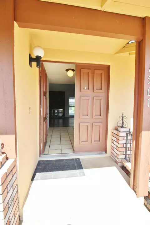 1501 Carlisle Ave, Modesto, CA 95356 photo 3