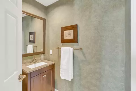 8505 Wedgestone Ct, Antelope, CA 95843 photo 7