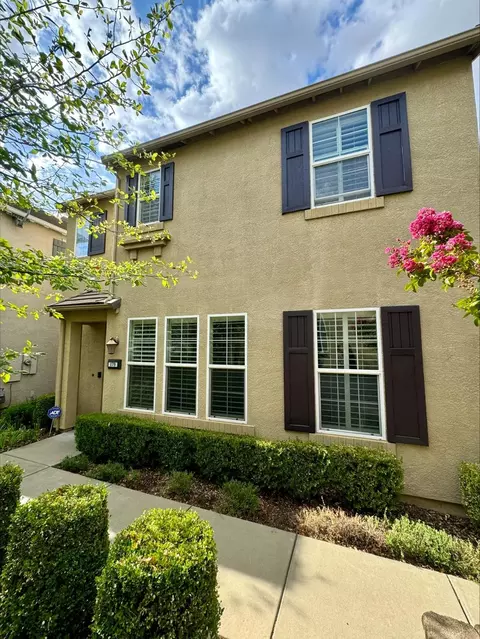 179 Talmont Cir, Roseville, CA 95678