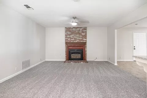 916 Alpine Ave, Manteca, CA 95336 photo 7