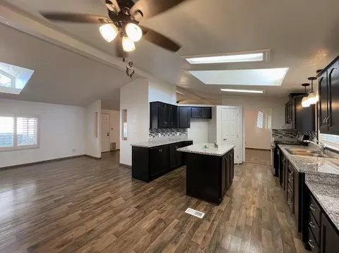 19667 American Ave #85, Hilmar, CA 95324