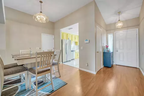 Entry Way - 3909 Weybridge Way, Antelope, CA 95843 photo 2 of 2